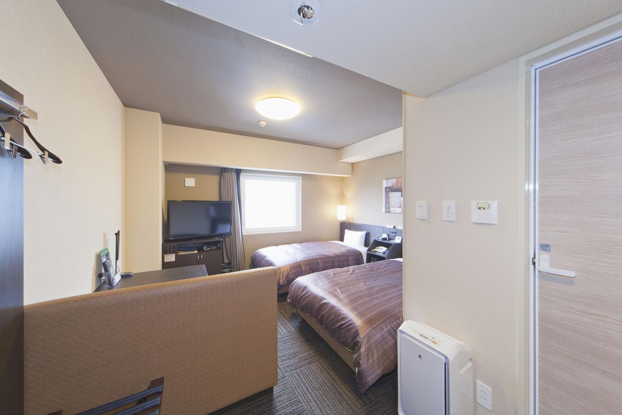 Hotel Route-Inn Saiki Ekimae Екстериор снимка